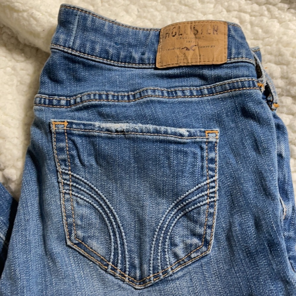 Hollister 5s jeans - Picture 2 of 7